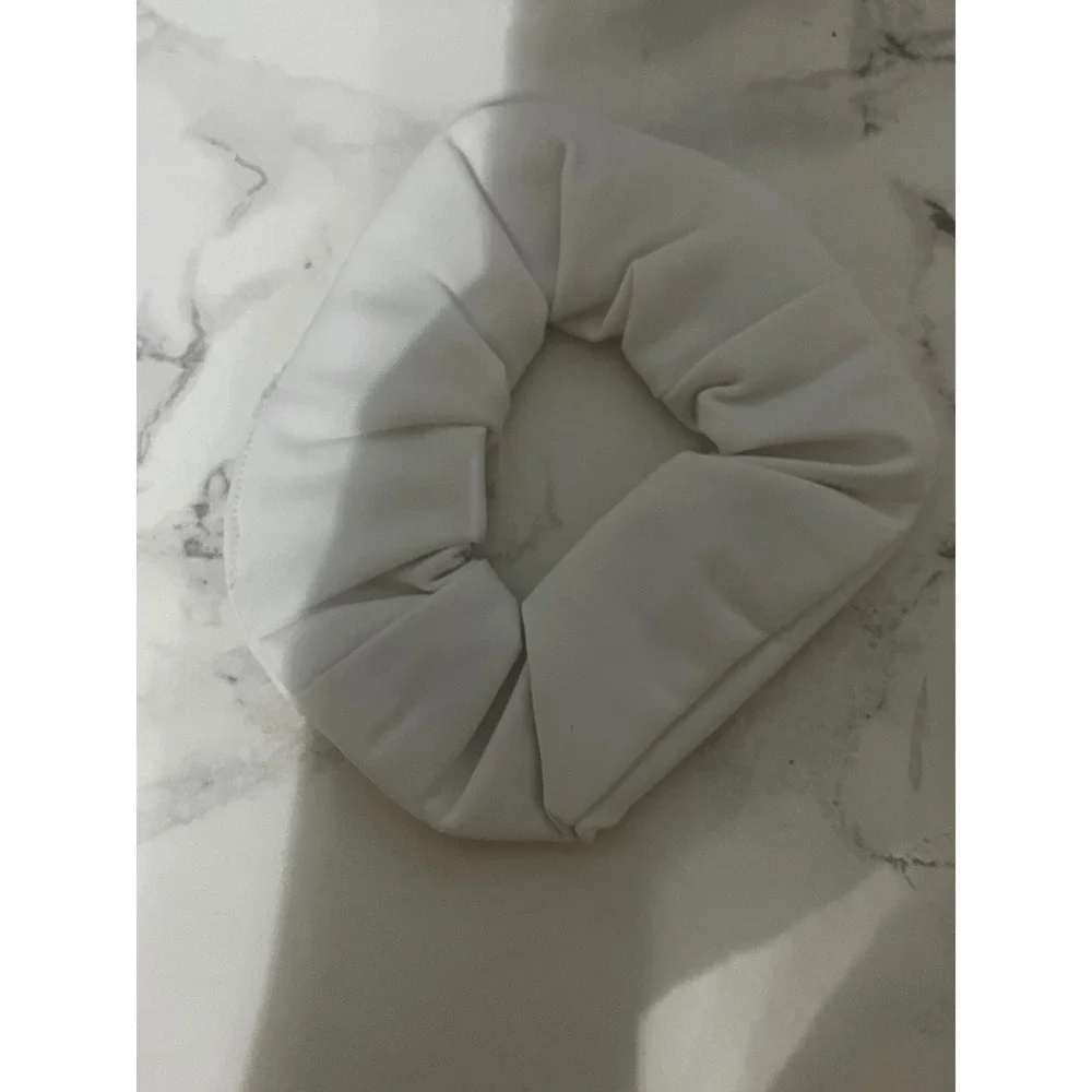 Halara Scrunchie Women OS White Like New Logo Athletic Hair Accessory